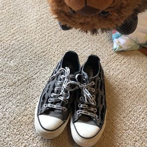 COPY - Black converse